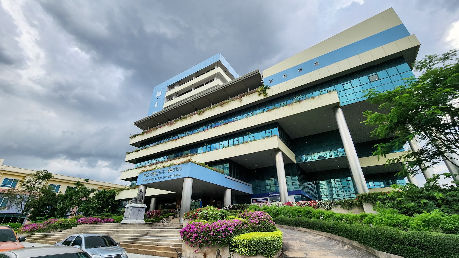 National Institute of Development Administration (NIDA)