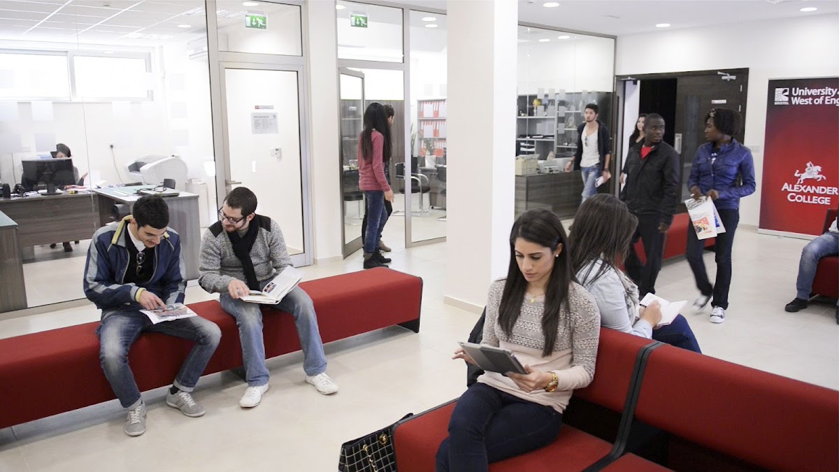 Alexander College photo 1