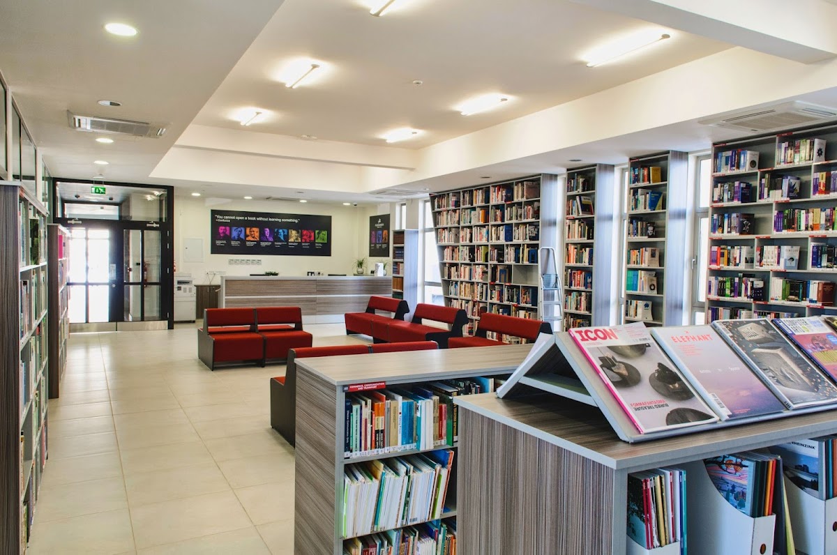 Alexander College photo 5