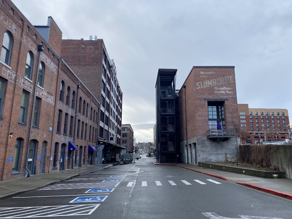 University of Washington Tacoma photo 3