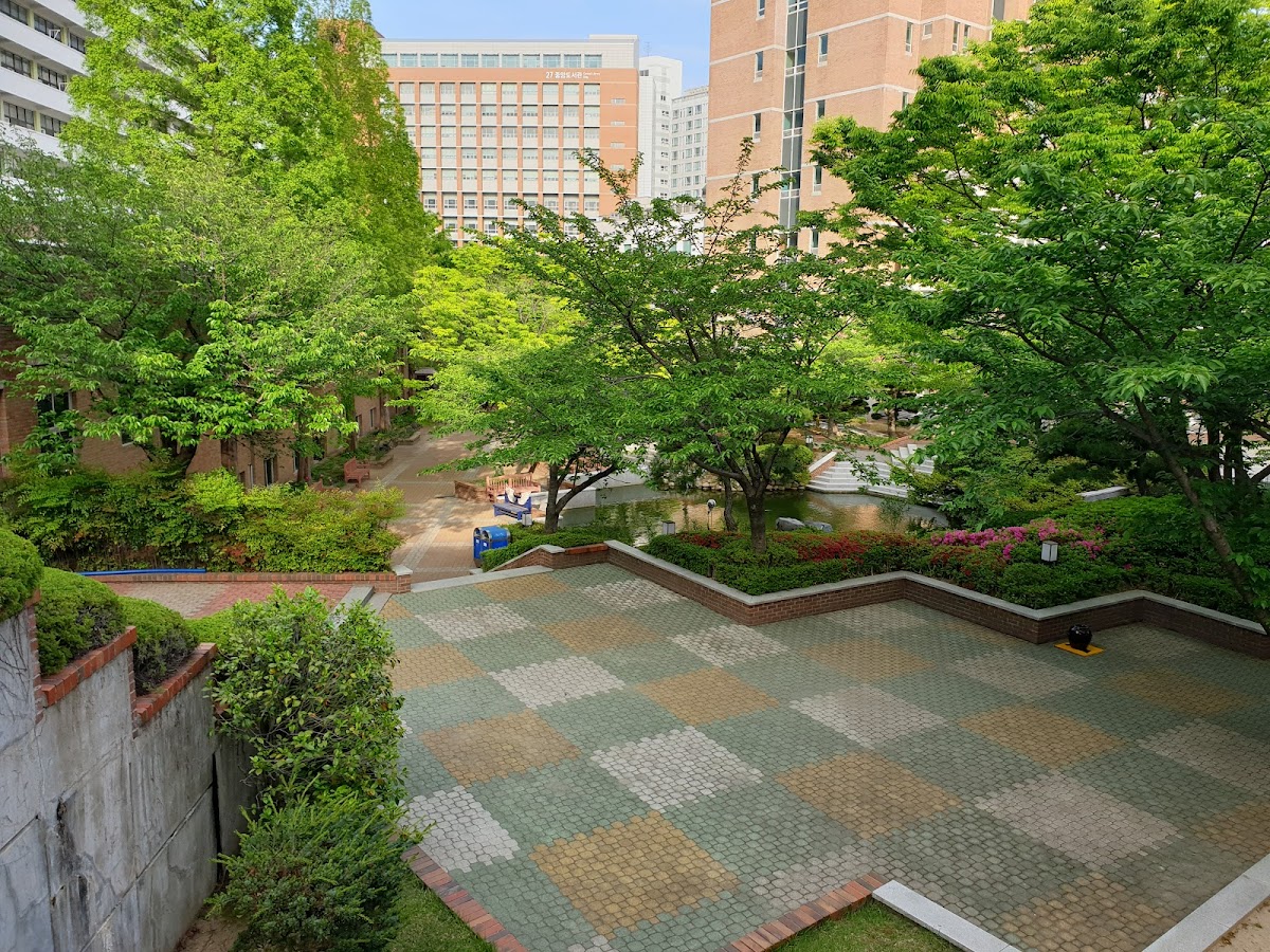Kyungsung University photo 6