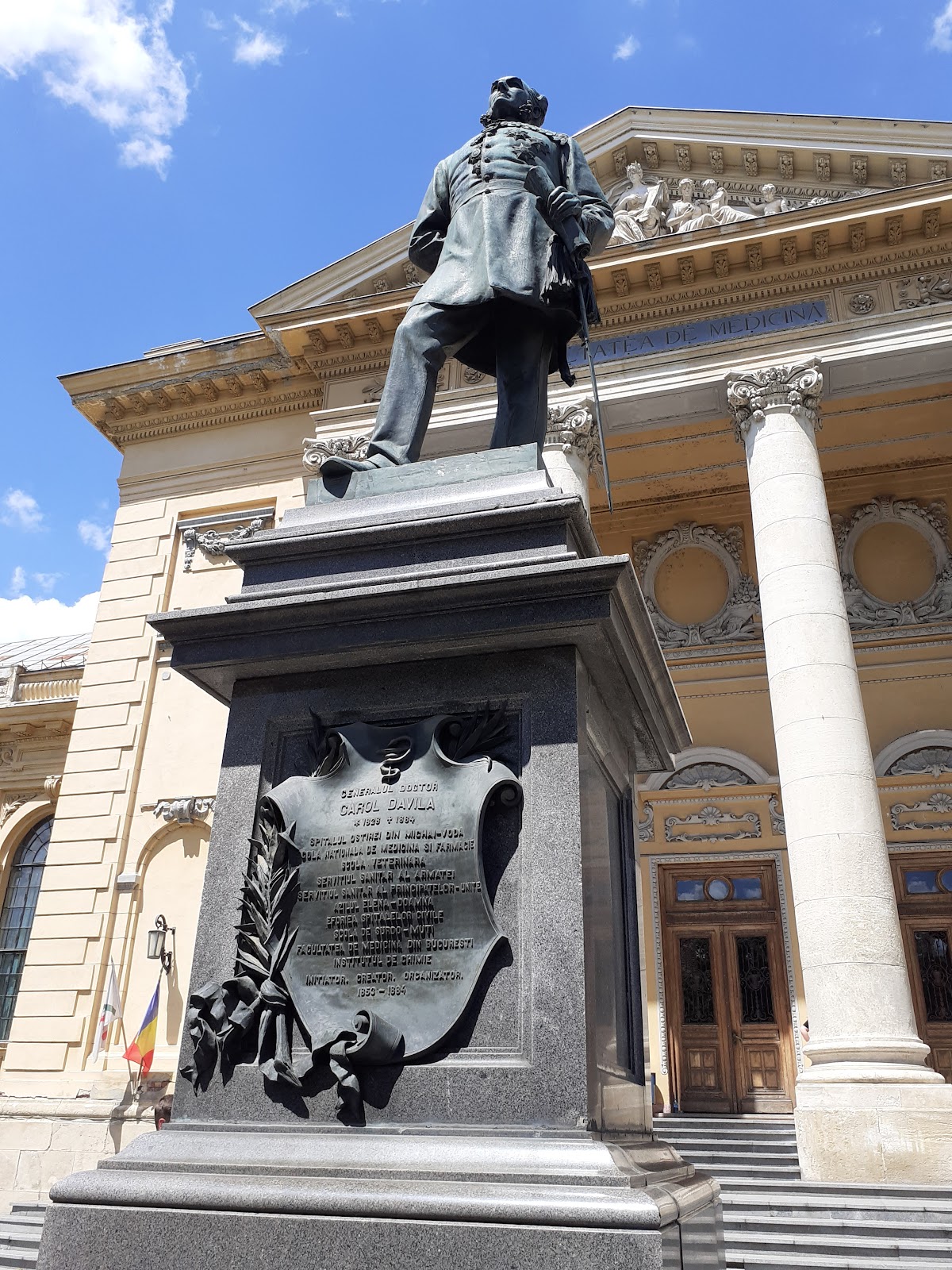 Carol Davila University of Medicine and Pharmacy photo 4