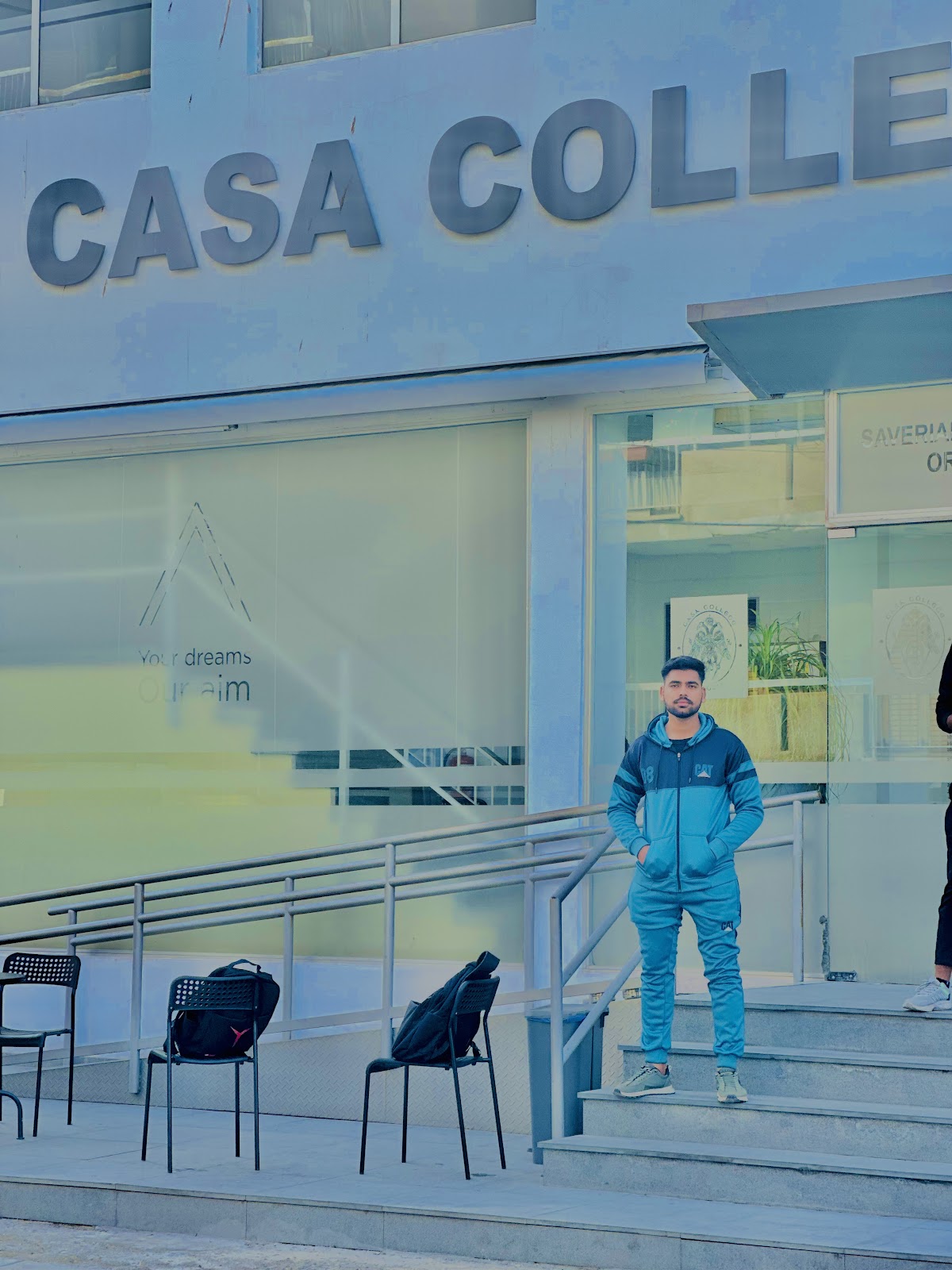 Casa College photo 4