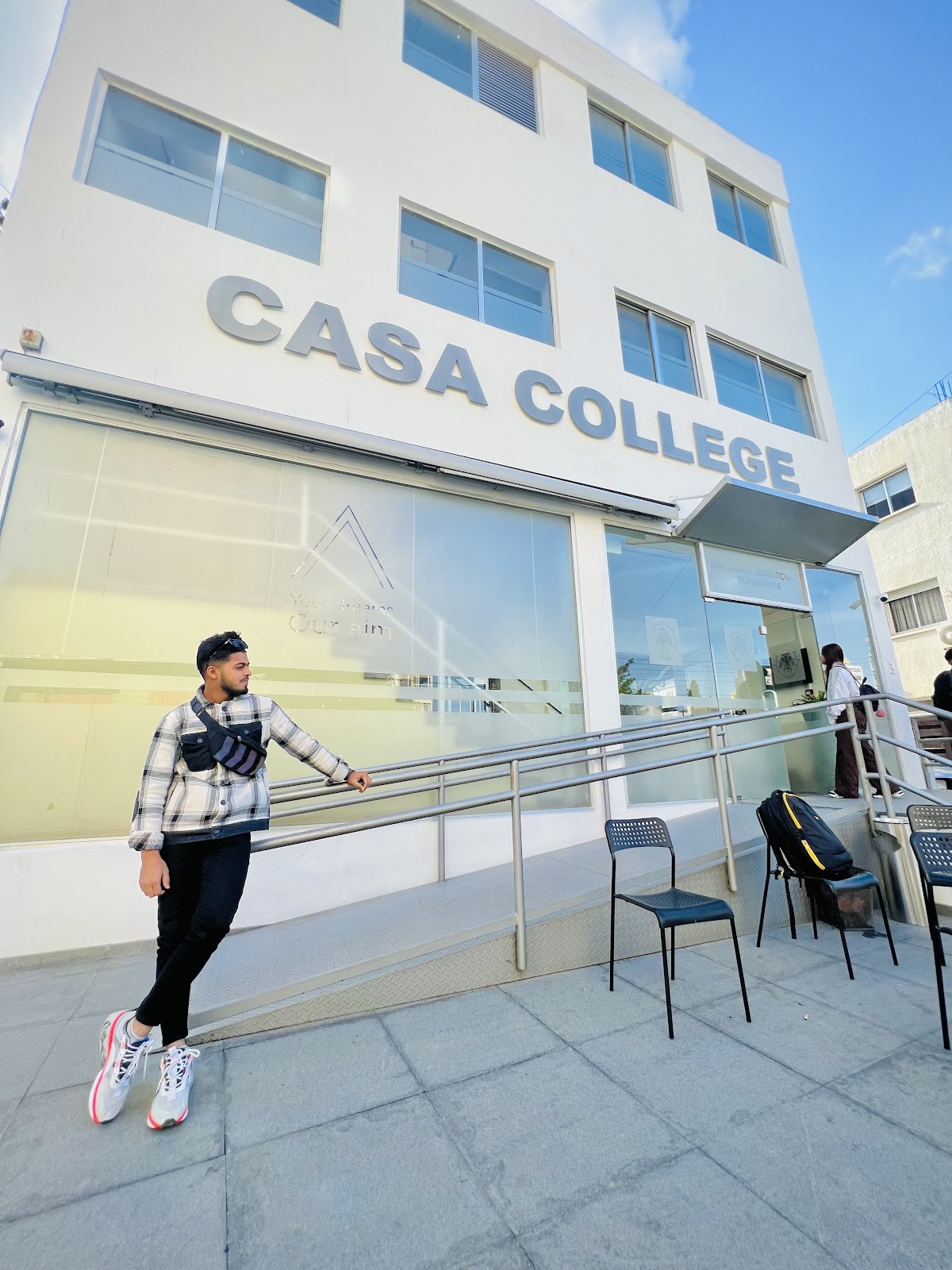 Casa College photo 7