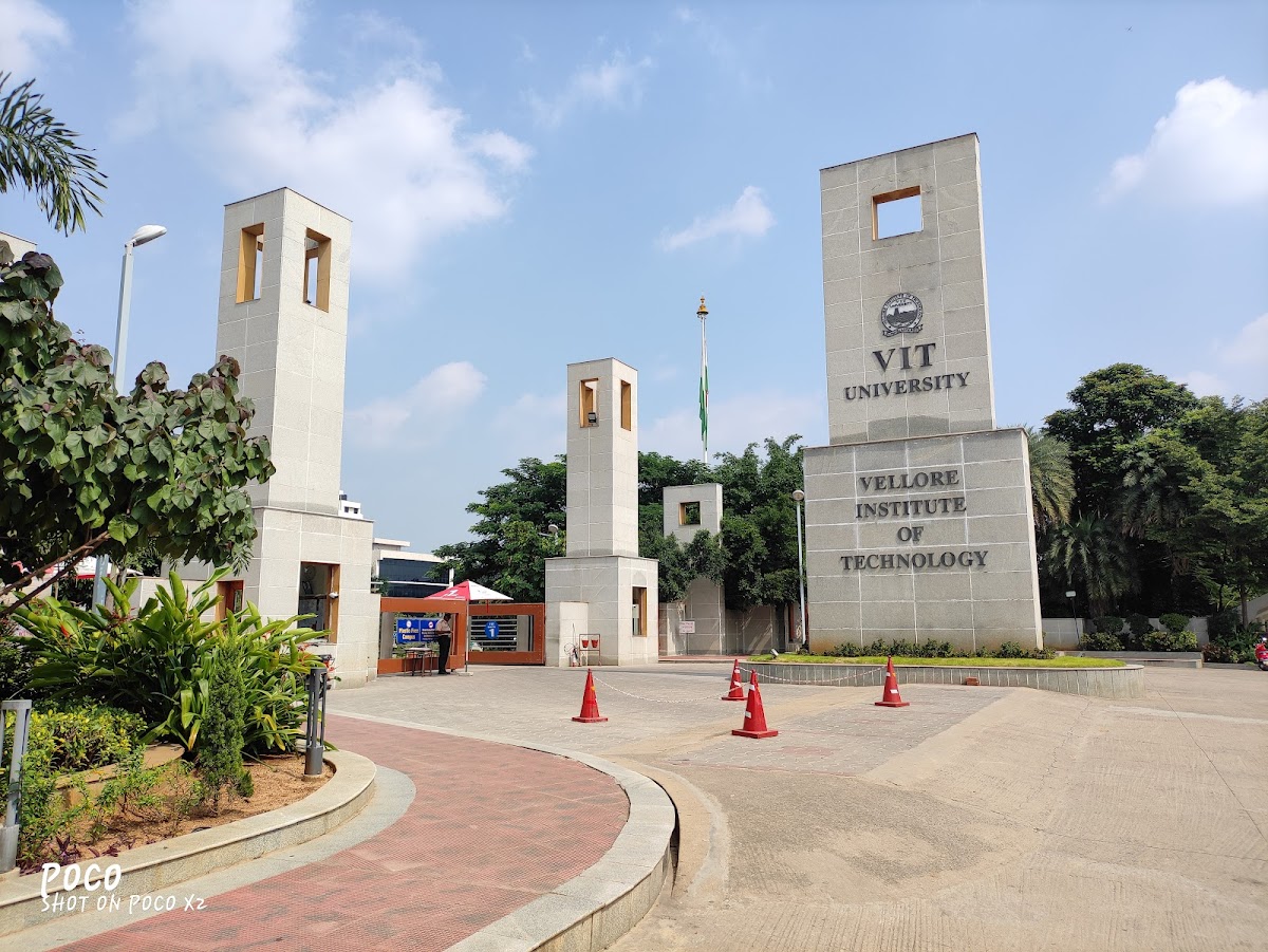 Vellore Institute of Technology photo 7