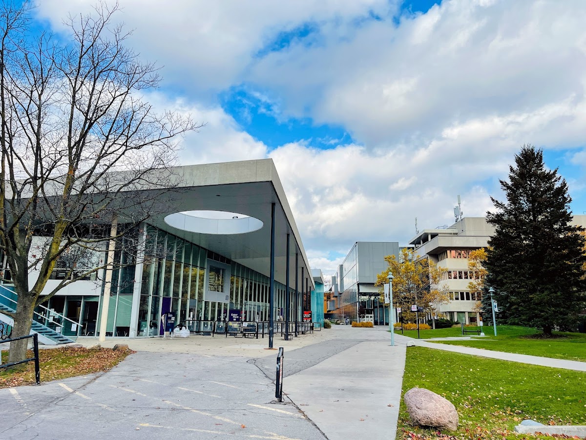 University of Toronto Mississauga photo 7