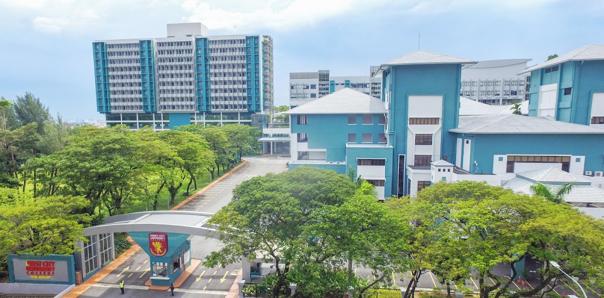 First City University College photo 1