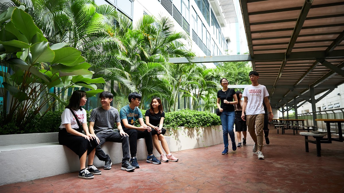 First City University College photo 2