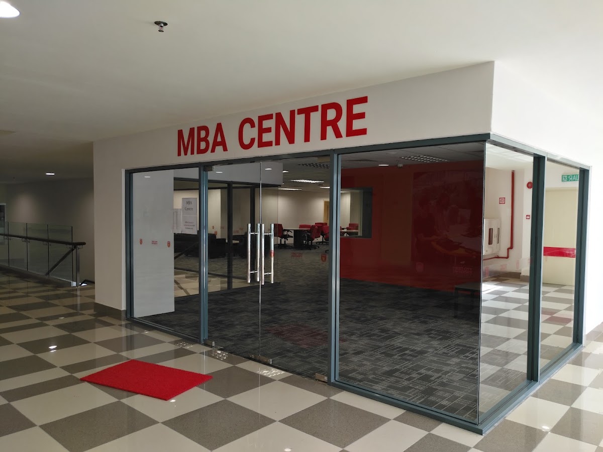 First City University College photo 8