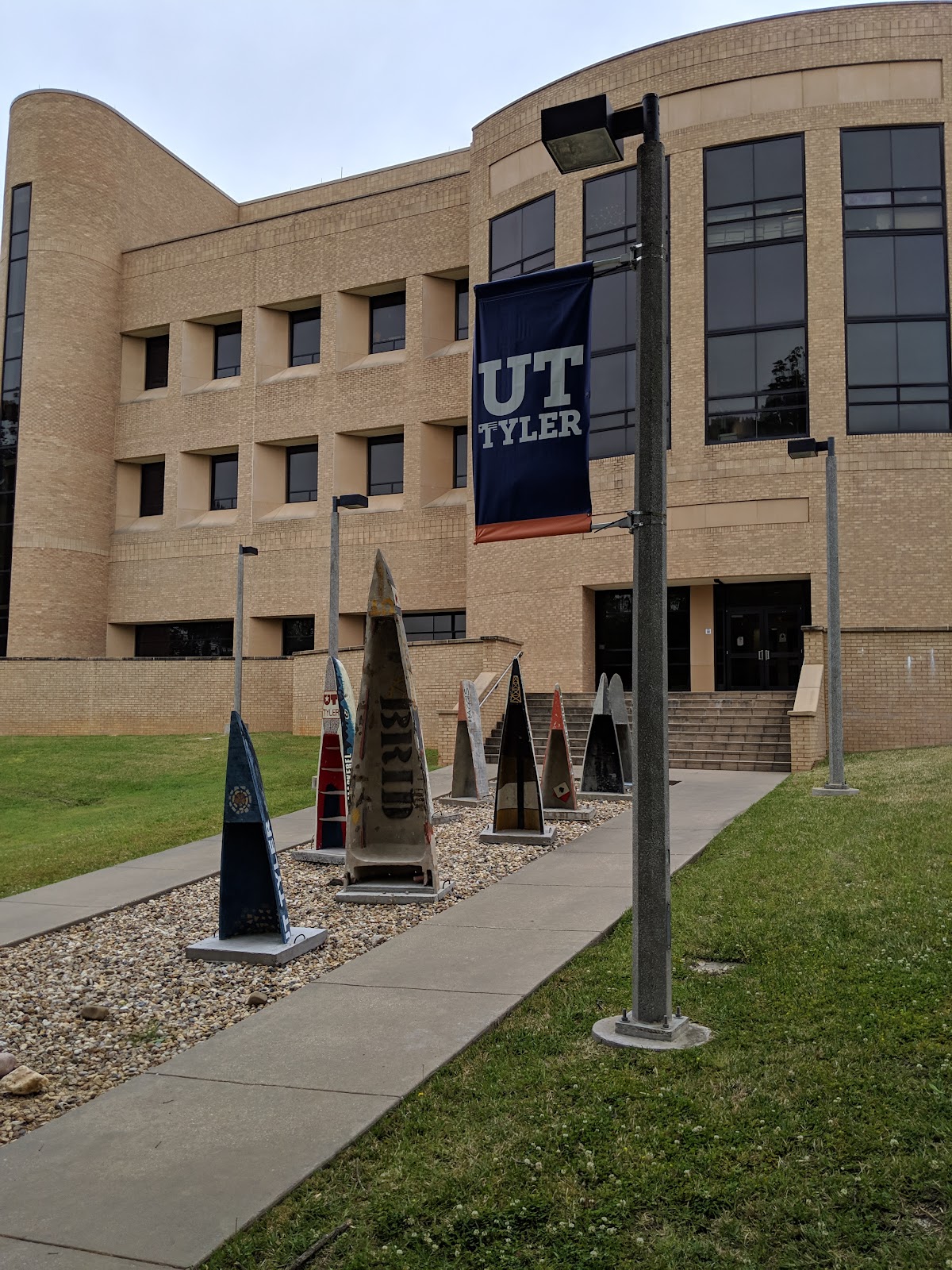 University of Texas Tyler photo 7