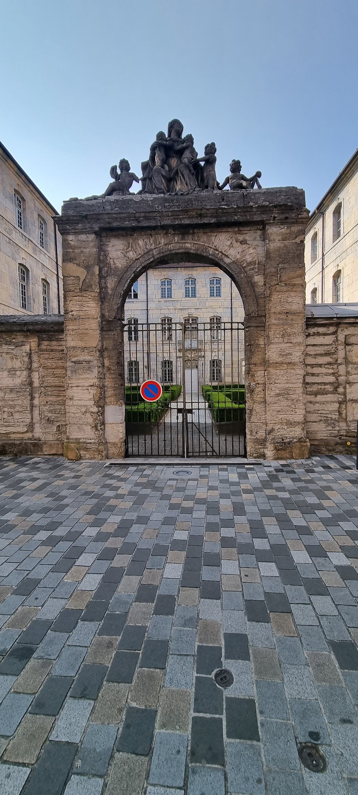 Université de Franche-Comté photo 9