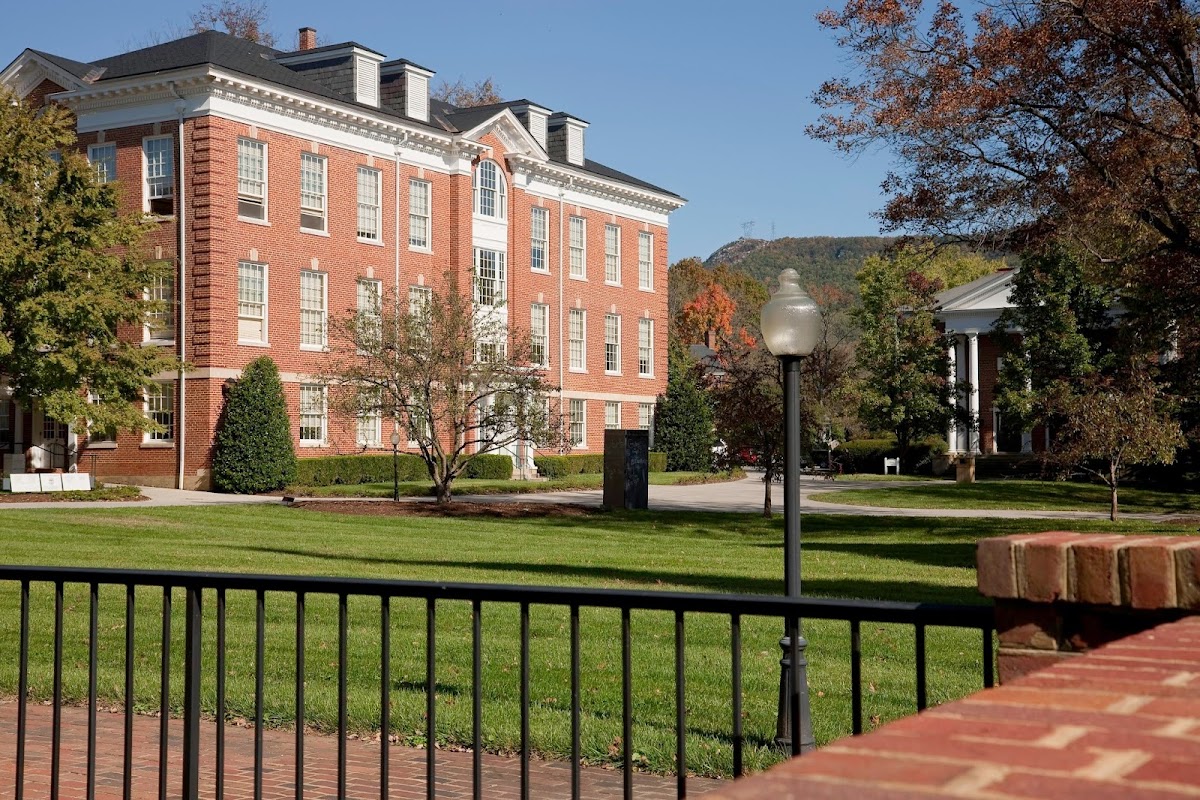 Hollins University photo 1