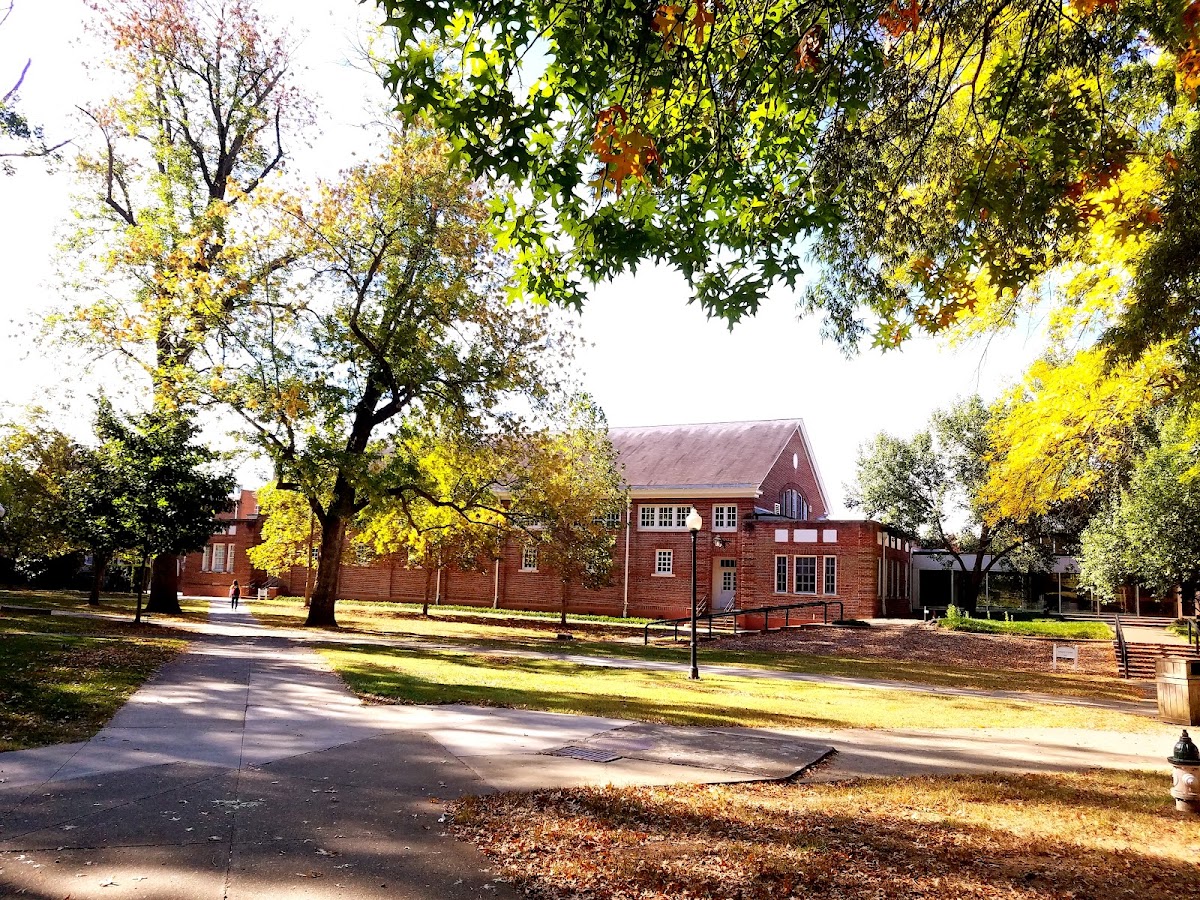 Hollins University photo 4
