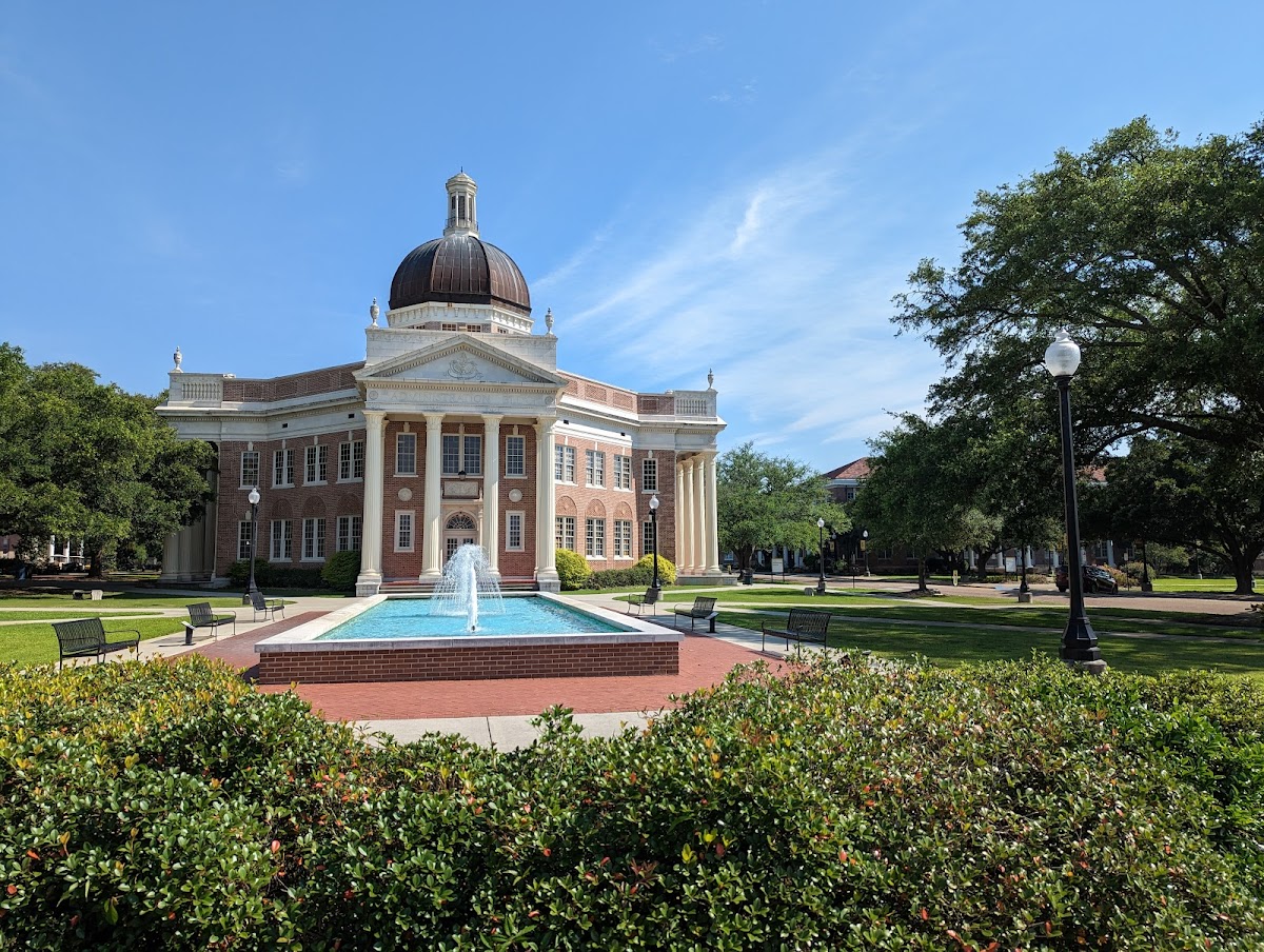 University of Southern Mississippi photo 7