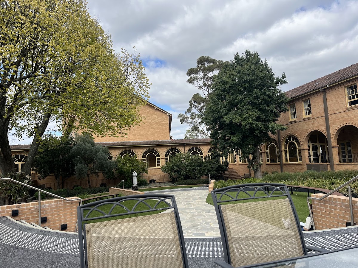 University of Divinity photo 3