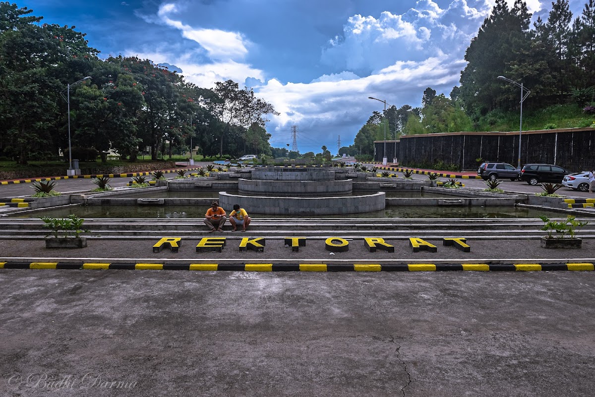 Padjadjaran University photo 1