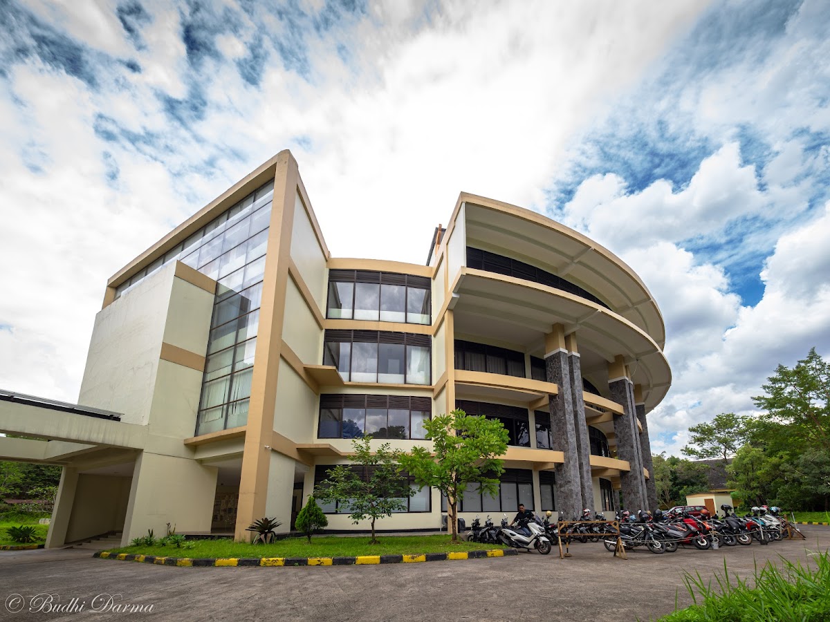 Padjadjaran University photo 4