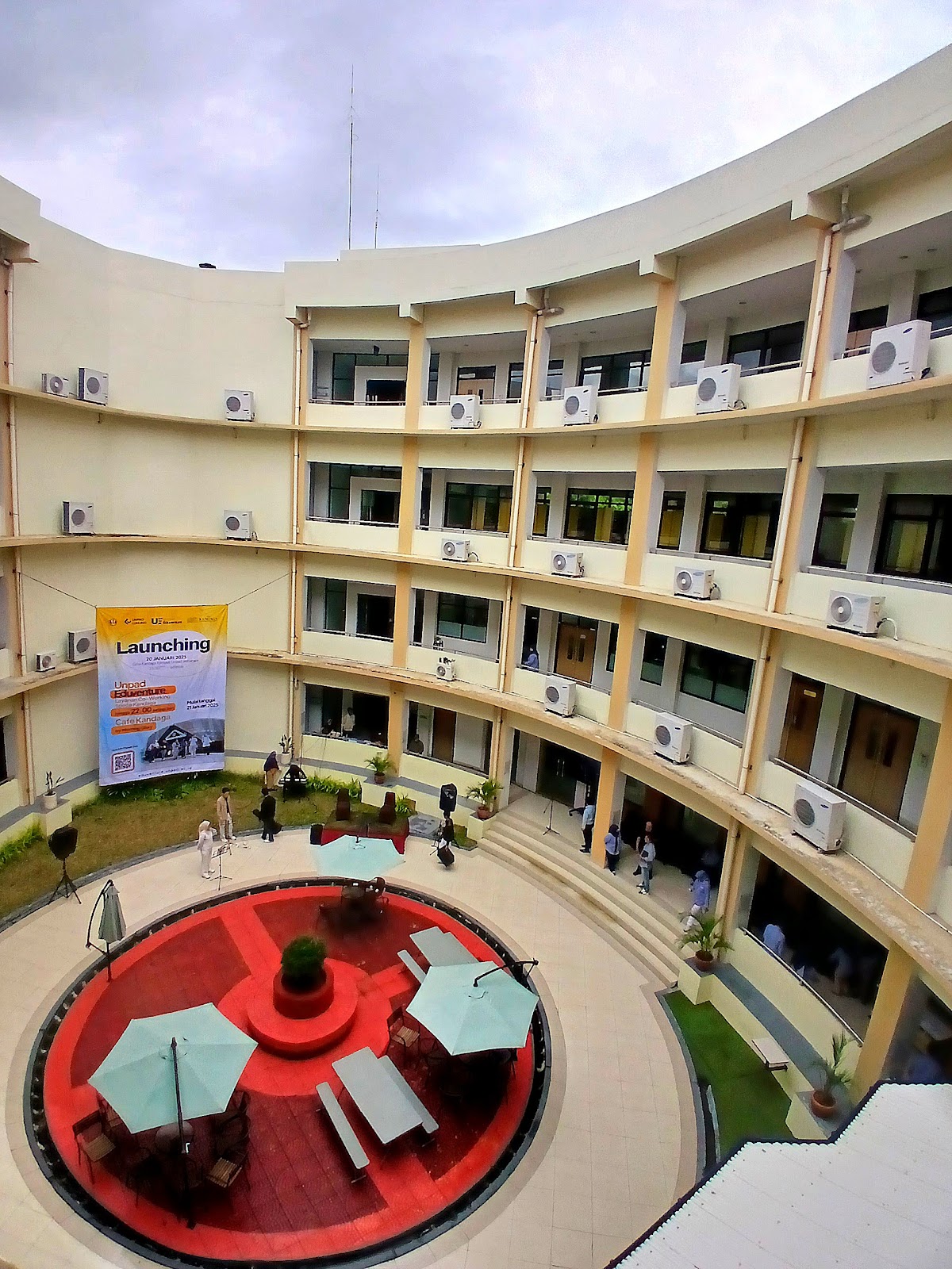 Padjadjaran University photo 8