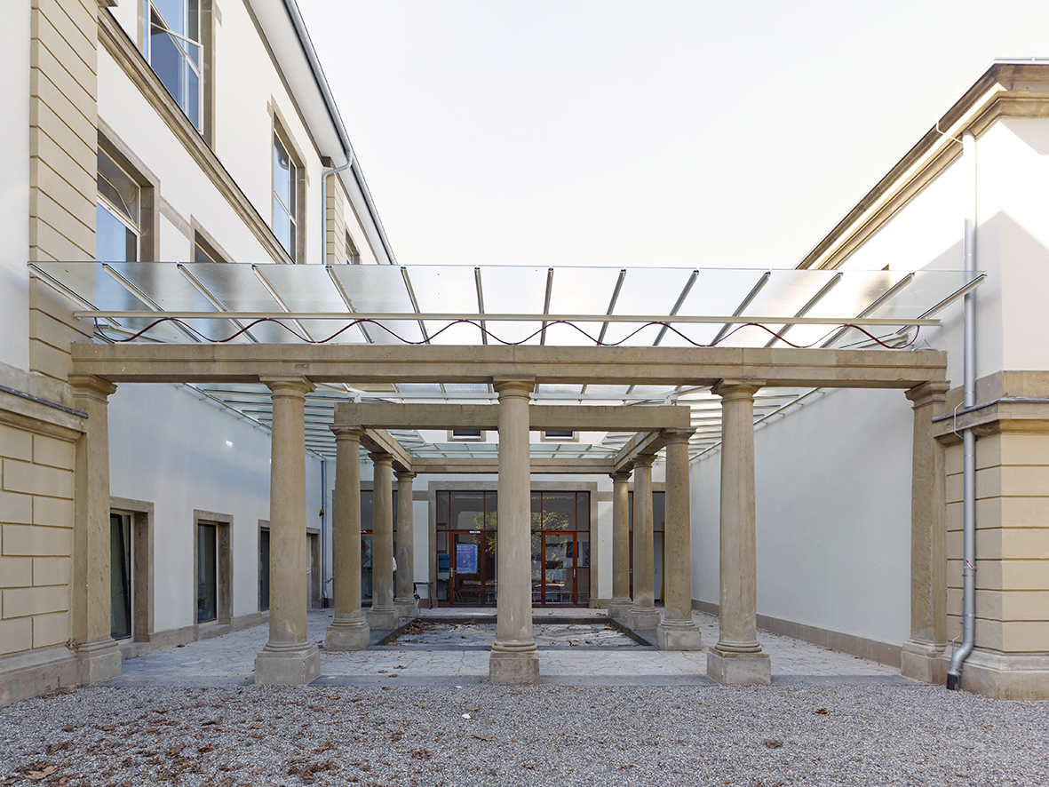 Staedel School photo 3