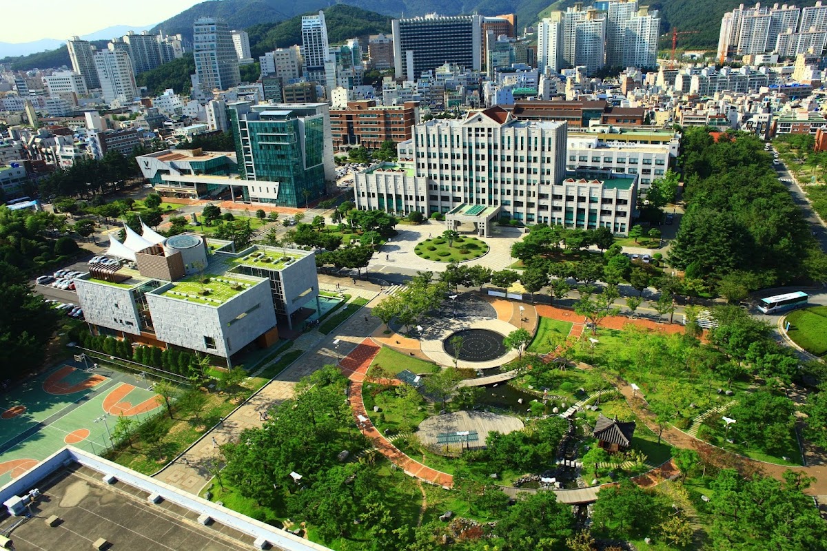 Pukyong National University photo 1