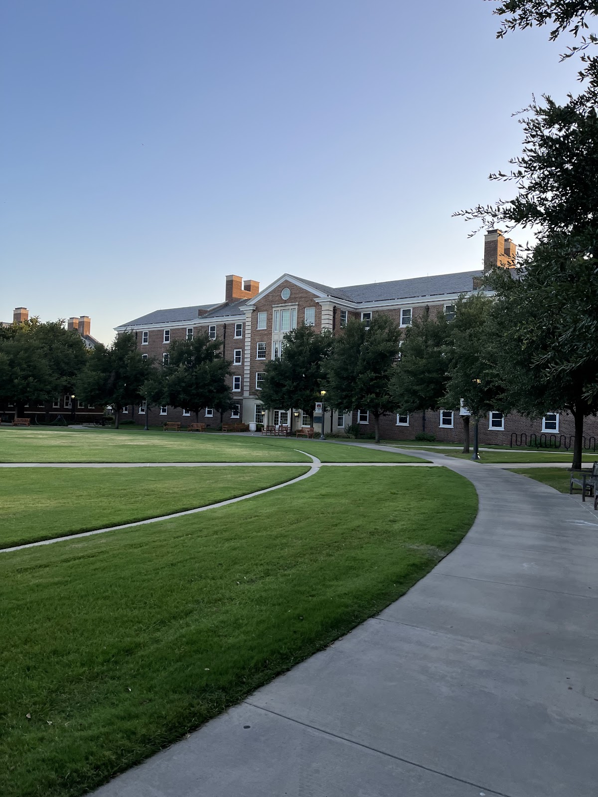 Southern Methodist University photo 9