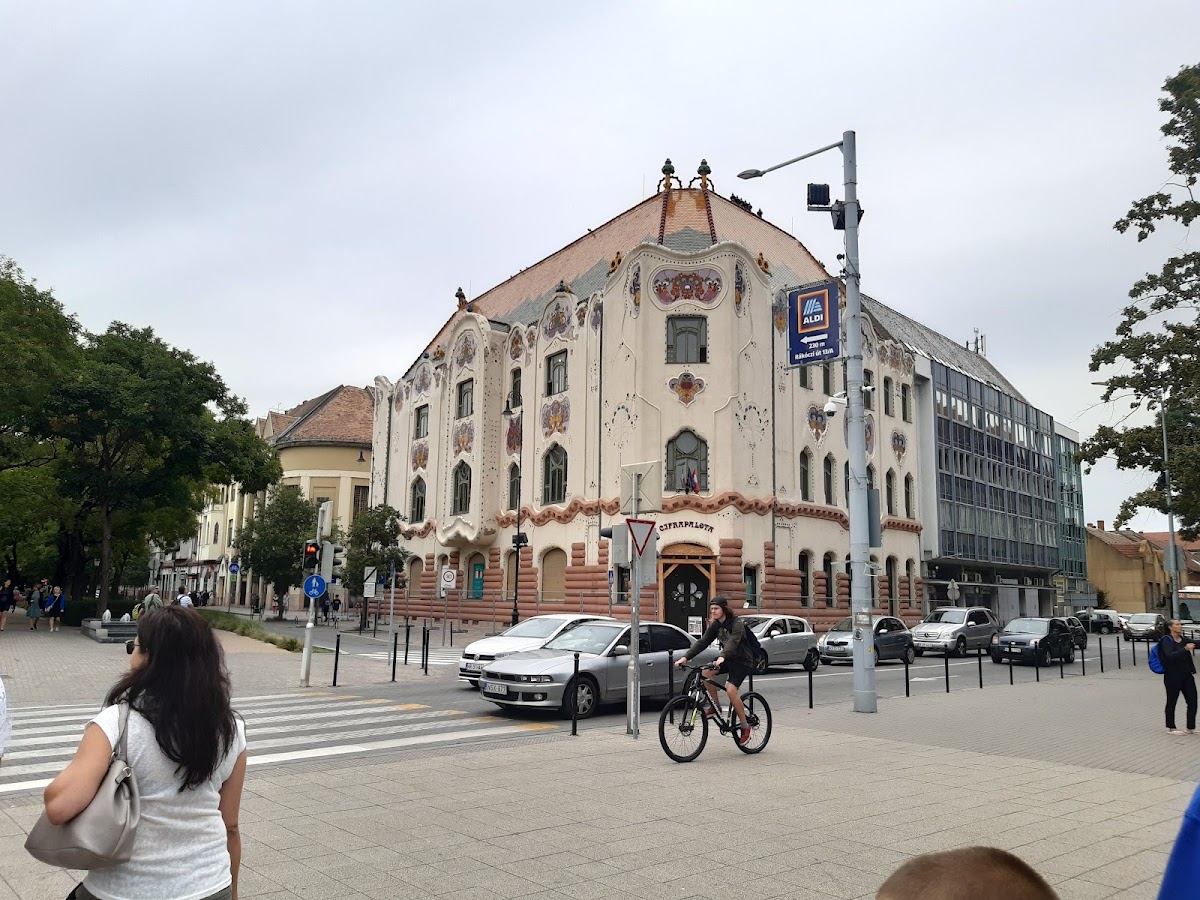 Kecskemét College photo 2