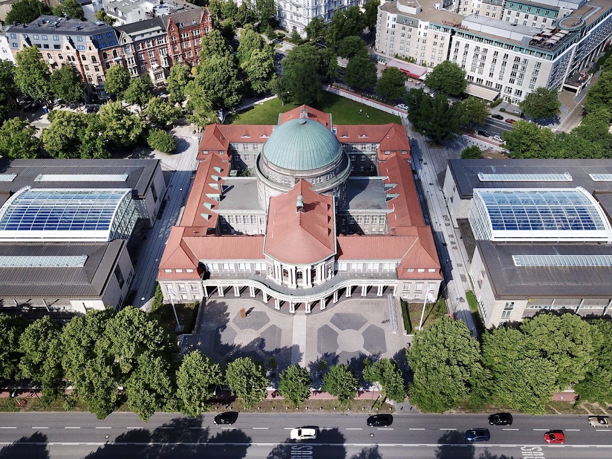 University of Hamburg photo 3