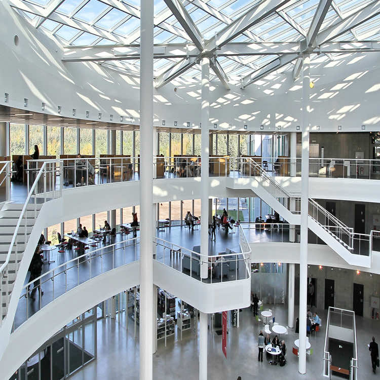 Reykjavik University photo 7