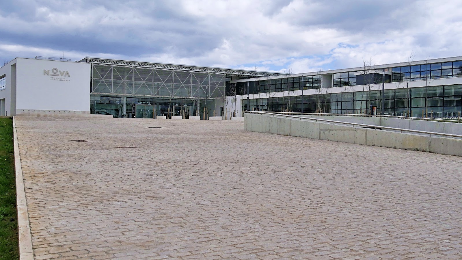 Nova School of Business & Economics