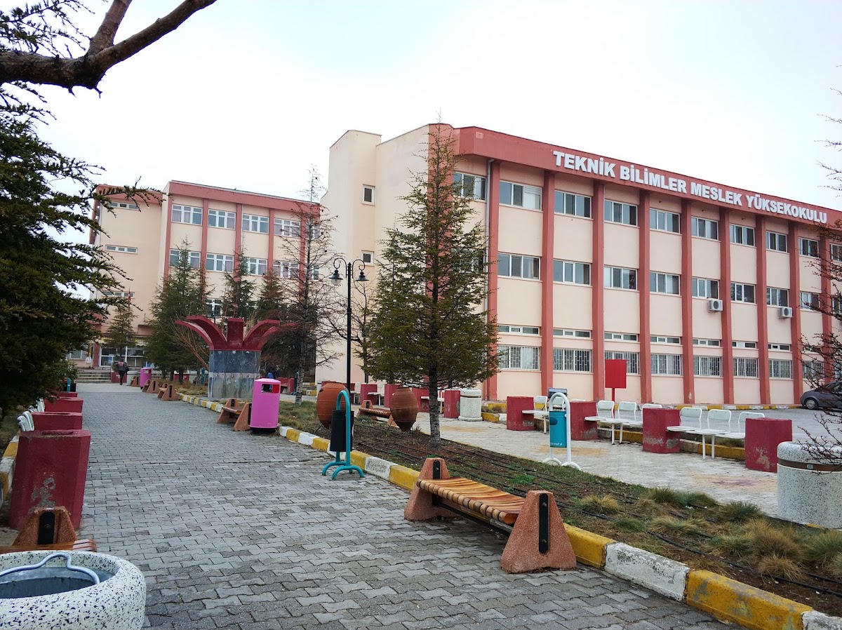 Selçuk University photo 5