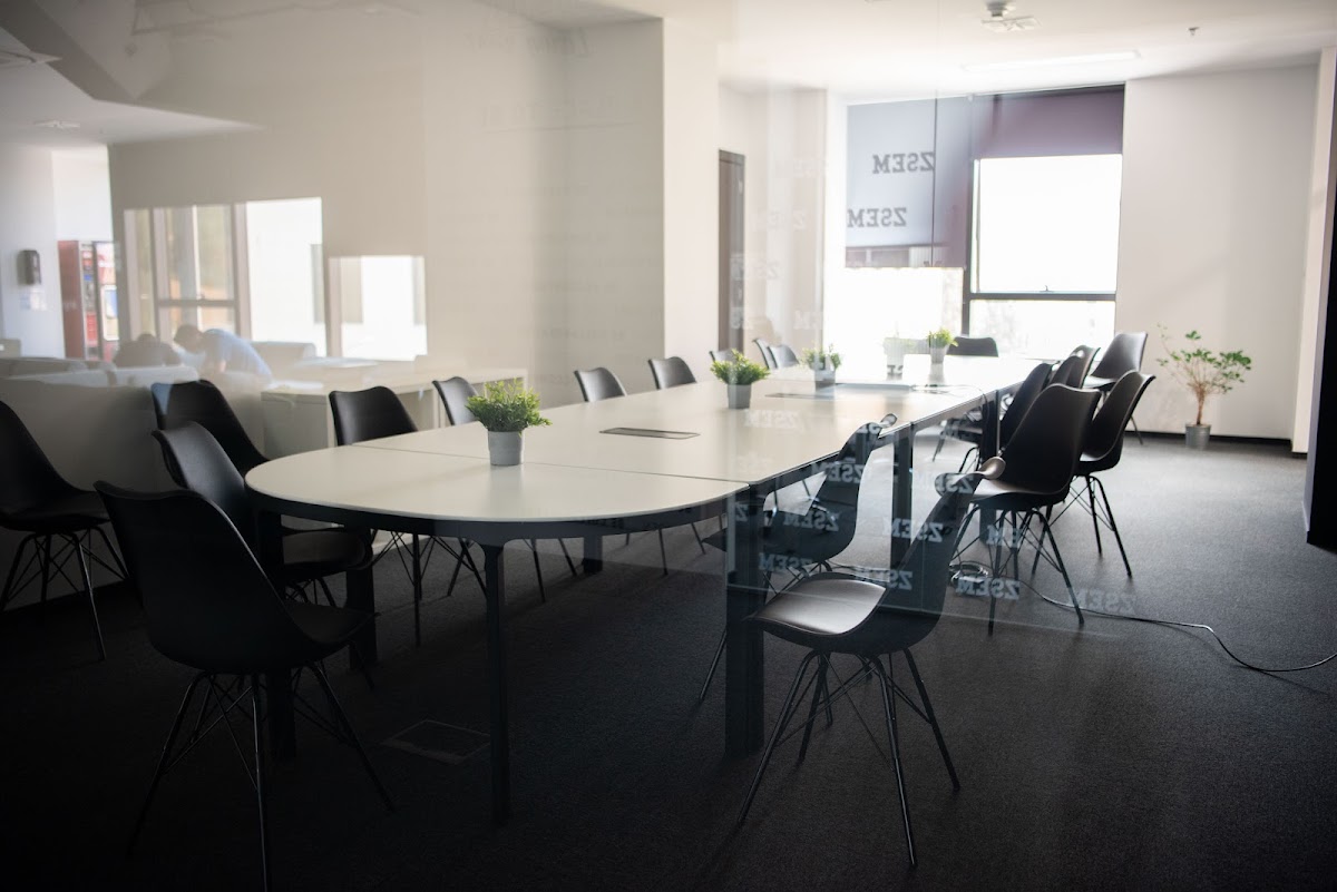 Zagreb School of Economics and Management photo 3