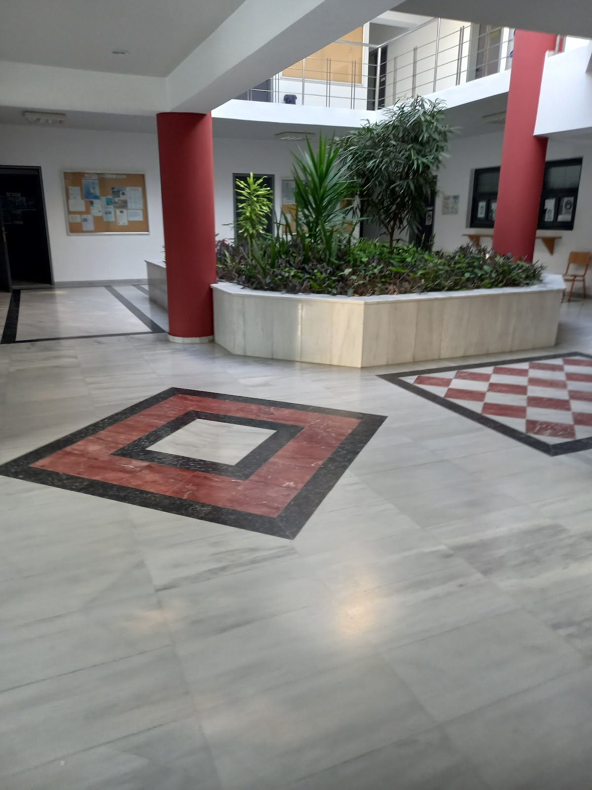 Hellenic Mediterranean University photo 8