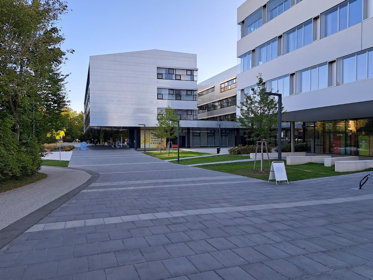 FH St. Pölten University of Applied Sciences photo 1