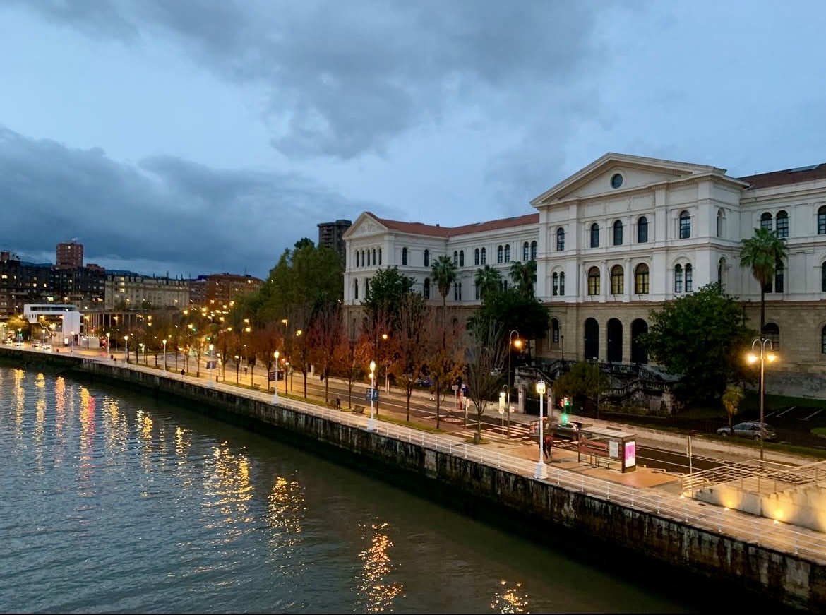 Deusto Business School photo 2