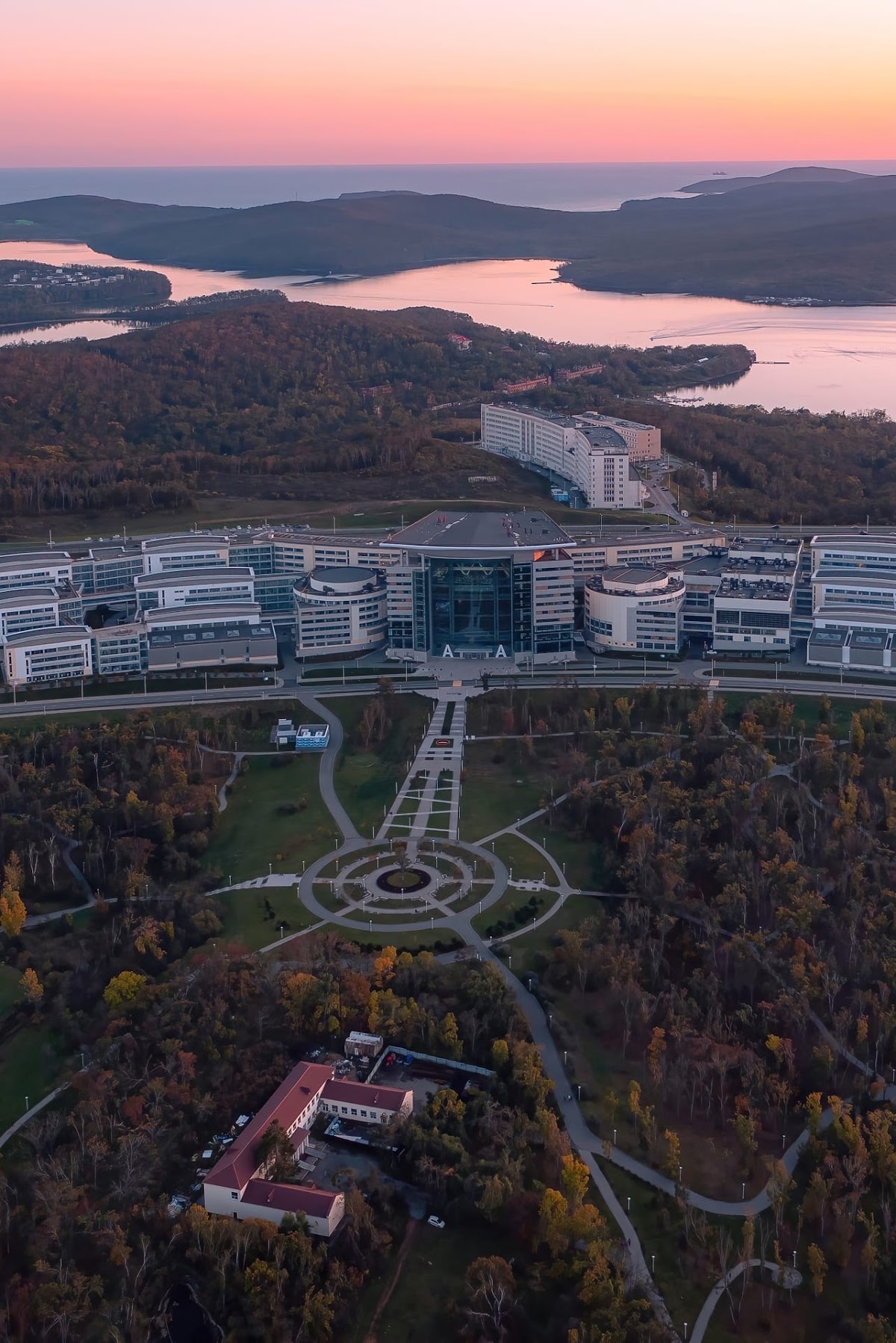 Far Eastern Federal University photo 9