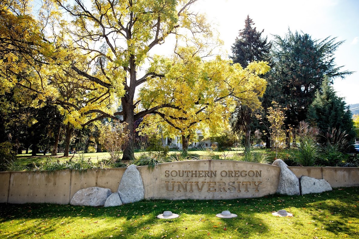 Southern Oregon University photo 2