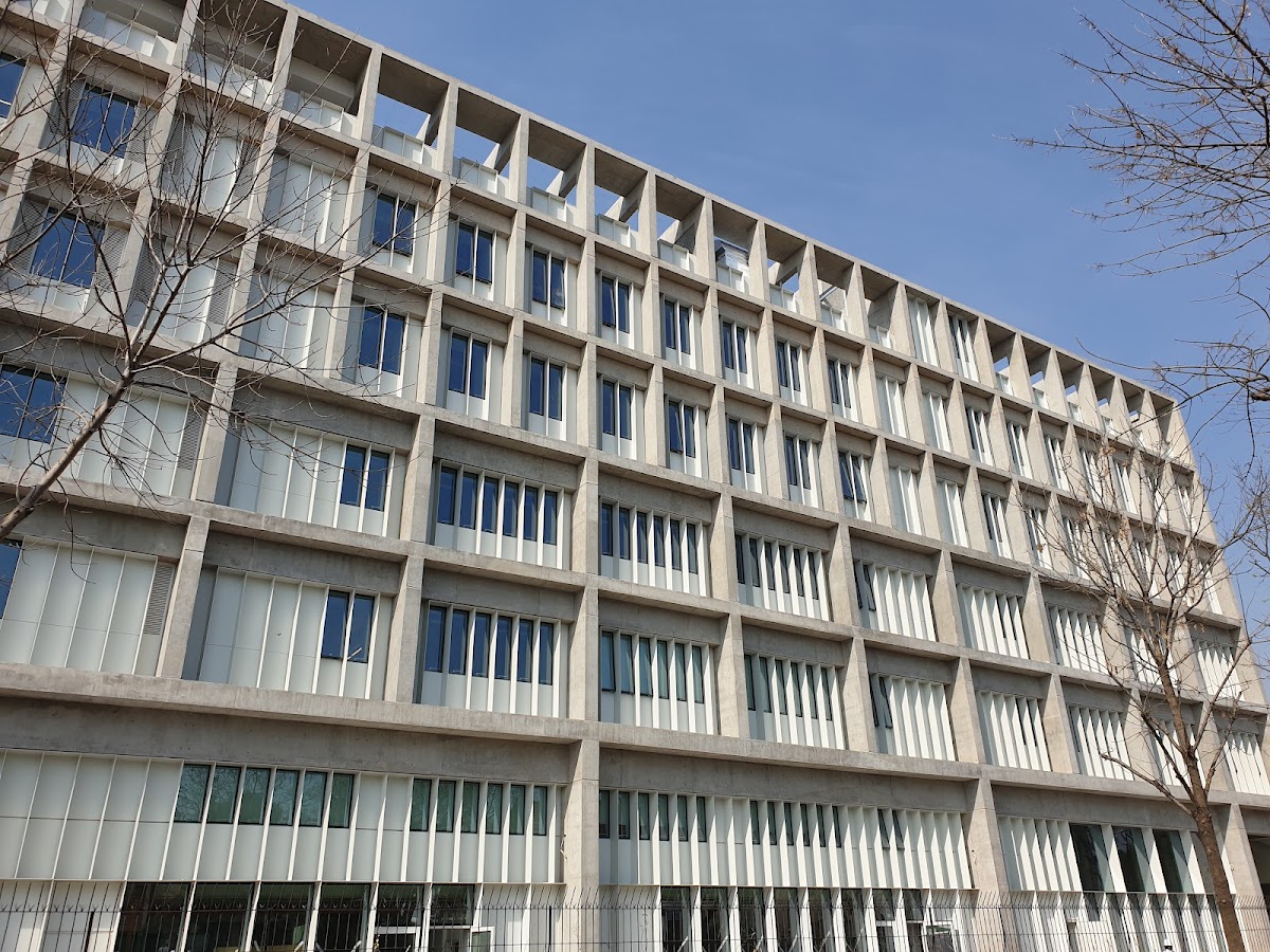 Torcuato di Tella University photo 6