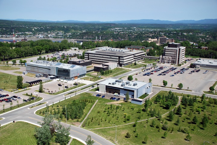 UQAC - Université du Québec à Chicoutimi photo 2