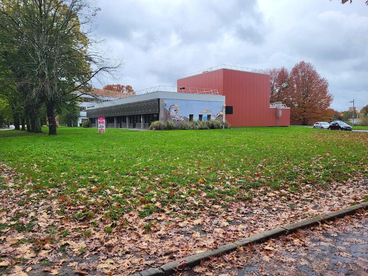 University of Pau and Pays de l'Adour photo 4