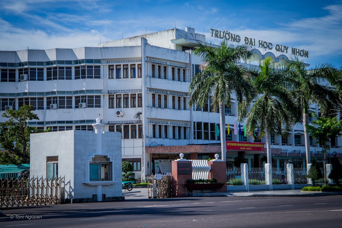 Quy Nhon University photo 1