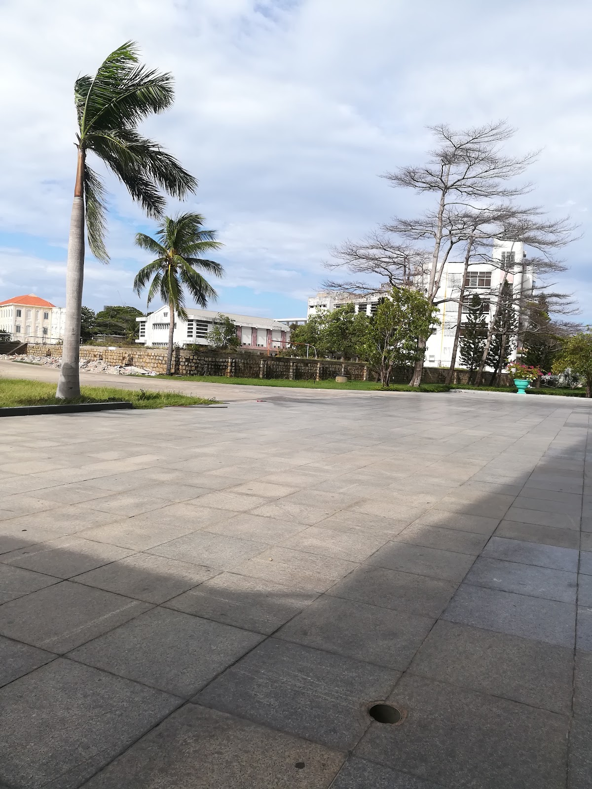Quy Nhon University photo 9