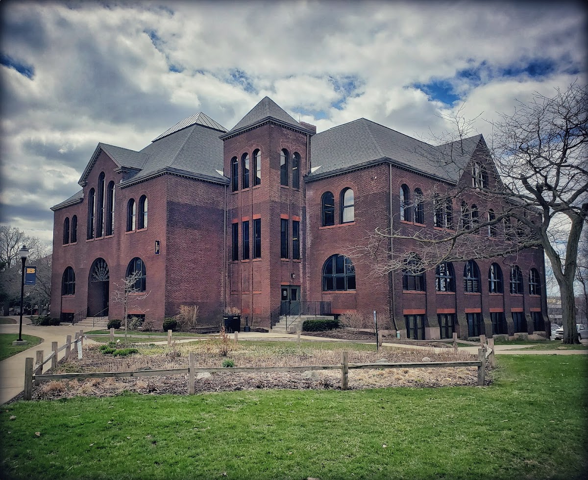Beloit College photo 7