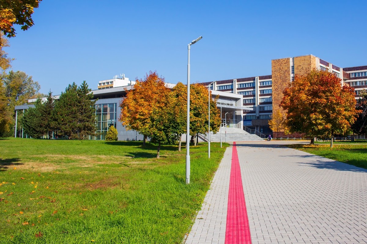 Private University of Economics in Bratislava photo 4