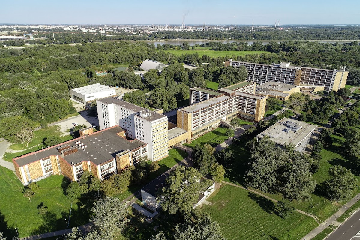 Private University of Economics in Bratislava photo 5