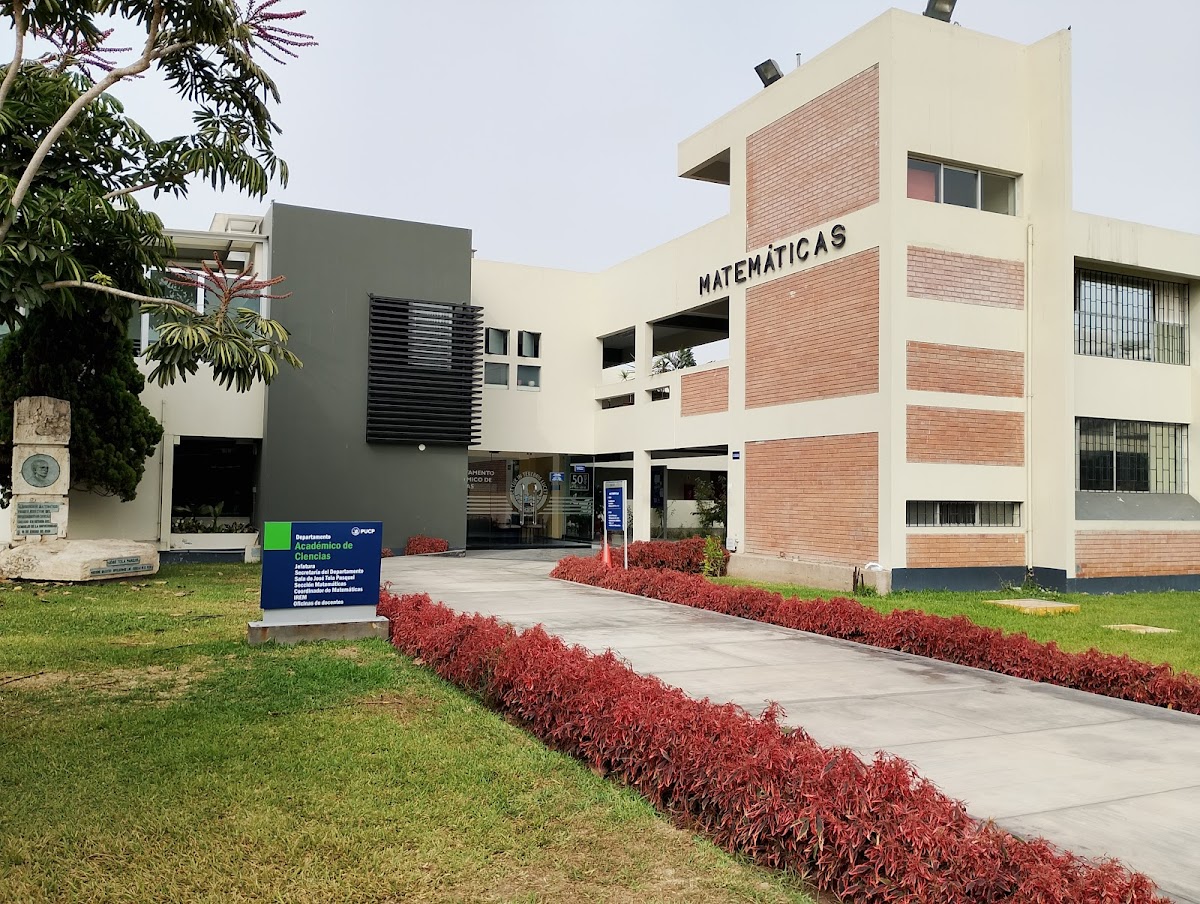 Pontifical Catholic University of Peru photo 7