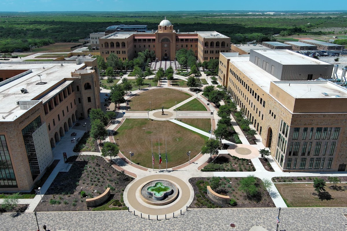 Texas A&M University-San Antonio photo 5