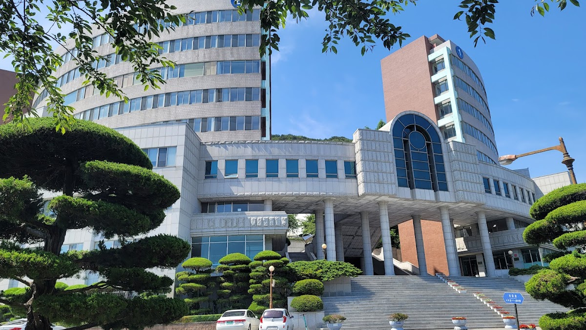 Dongseo University photo 3