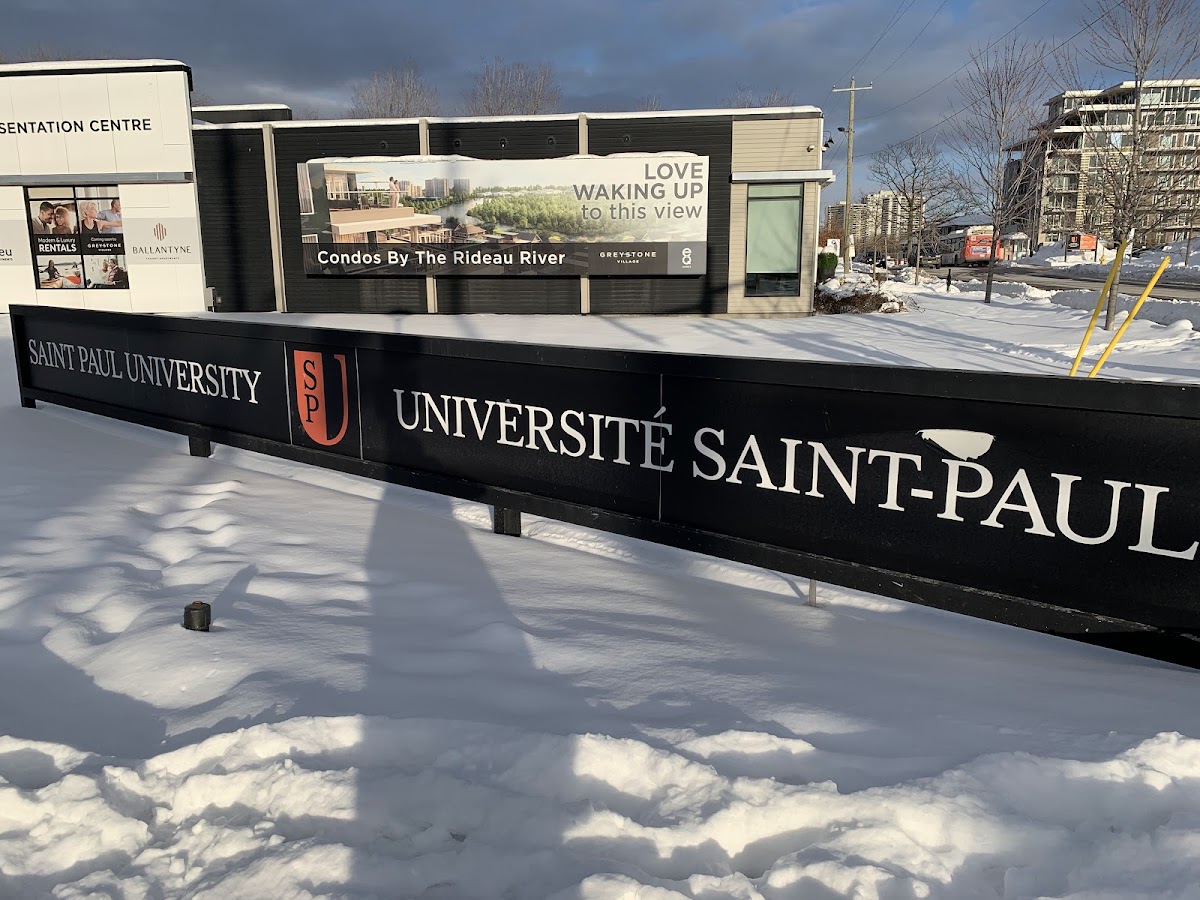 Université St-Paul photo 8