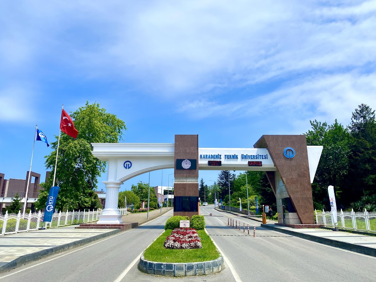 Karadeniz Technical University photo 4