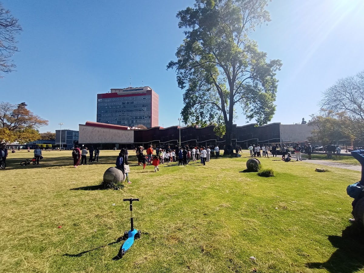 National Autonomous University of Mexico photo 3